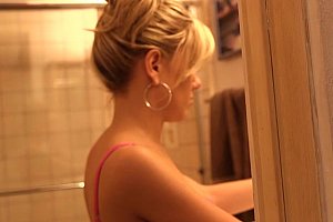 天天躁狠狠躁日日躁欧美老妇